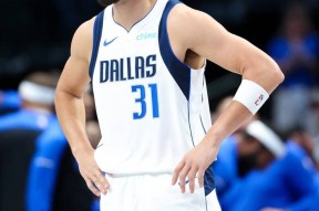 九游体育-关于上海久事更衣室发声备战NBA总决赛穆雷在独行侠比赛中险胜，连对手都承认：Scout与90激战利物浦分钟的信息